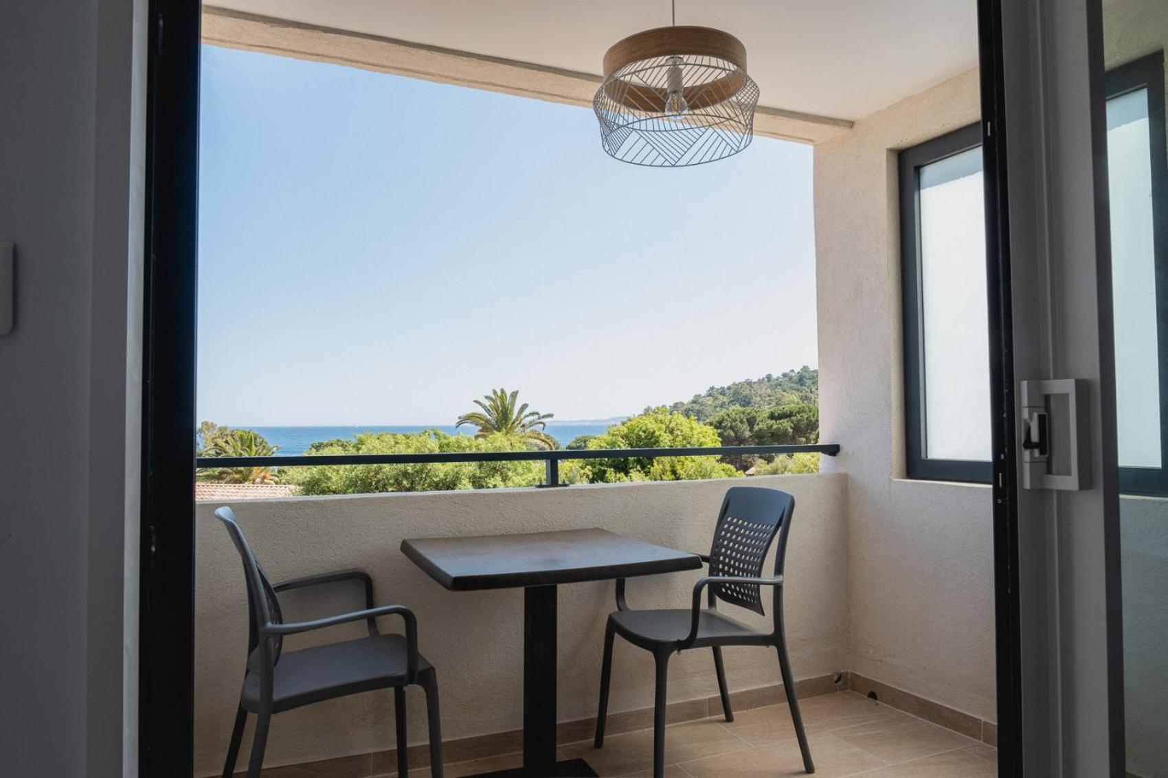 Hotel Beau Site Le Lavandou Εξωτερικό φωτογραφία