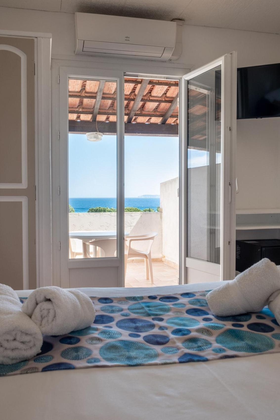 Hotel Beau Site Le Lavandou Δωμάτιο φωτογραφία